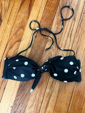 Skatie Lyndi polka dot Bikini Top | Size XS